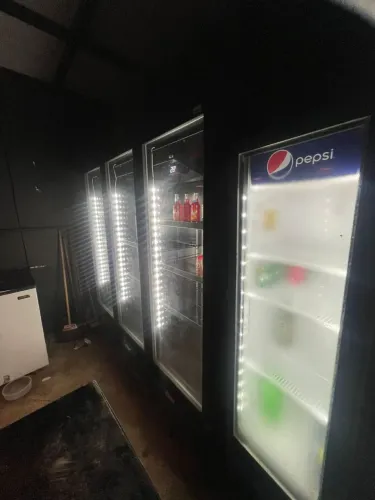 4 Expositor, cervejeira 