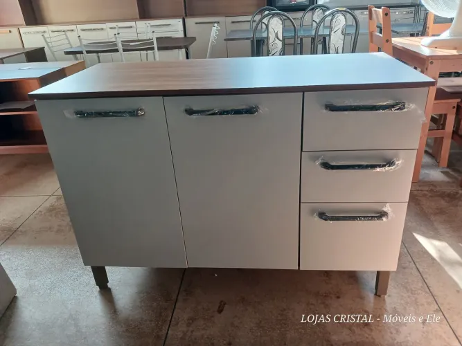 Armário de Cozinha Branco com 2 Portas e 3 Gavetas - NOVO 
