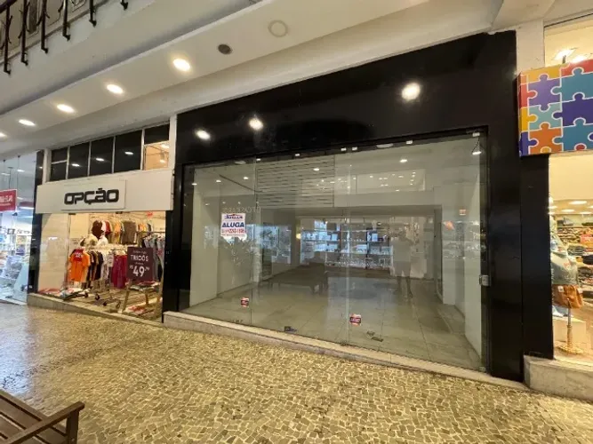 Alugo Loja no Shop. Pedro II - Centro - Petrópolis / RJ
