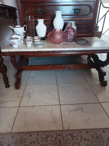 Mesa de centro e jogo de café 