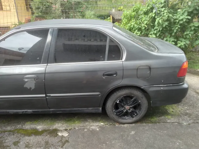 Honda Civic Sedan LX 1.6 16V Mec. 4P 2000