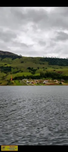Vende-se Terreno a Beira da Represa Ribeirão Claro PR.