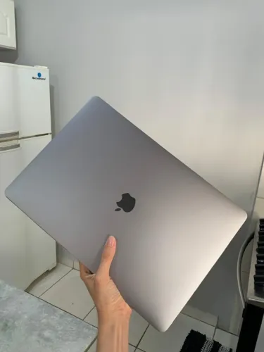 macbook pro i7 2019