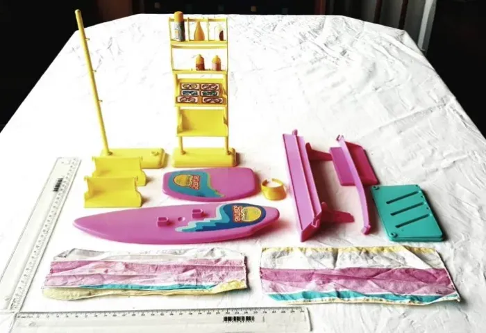 Brinquedo Barbie - Coleção Surf Sport (Peças e Partes da Loja da Barbie) - Estrela - 1990