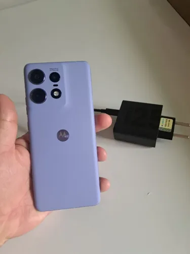 Motorola Edge 50 pro impecável 