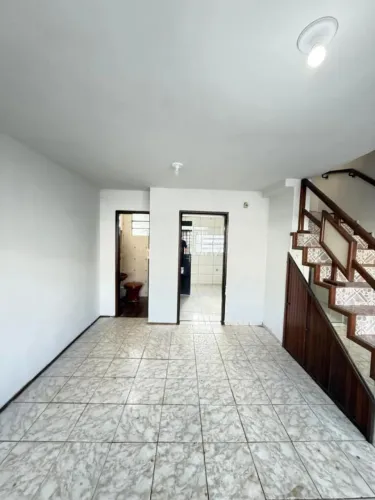 R26 - EXCELENTE CASA A VENDA EM ACUPE DE BROTAS
