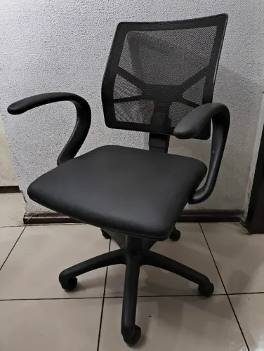 Cadeira Presidente Giratória