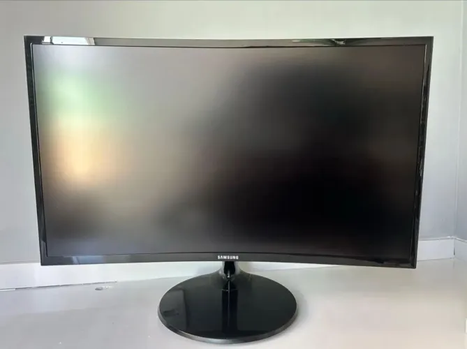 Monitor curvo samsung 27 polegadas semi novo