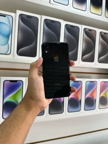 IPHONE XR PRETO 64 GB 