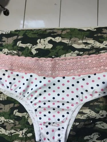Calcinha plus size de bolinhas ok