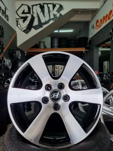 Jogo de rodas usadas aro 18 5x114 Hyundai Santa Fé