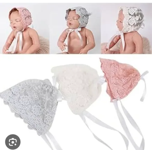 Kit de chapéus para bebê em renda delicada