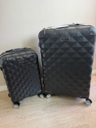 Mala de viagem - jogo de malas novas - coleção Diamond Tower Kenneth Cole Reaction 
