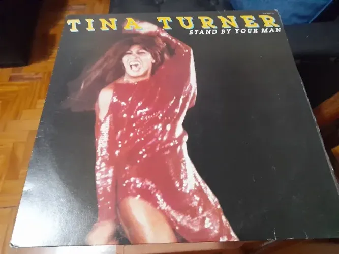 LP Tina Turner, álbum - Stand By Your Man, lançado em 1986, Selo Lup Som, ler a descrição