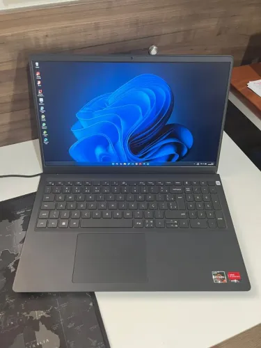 Notebook Dell Inspiron 15 - AMD Ryzen 7 3700-RAM 8Gb-SSD 256GB-Radeon RX VEGA 10-Biometria