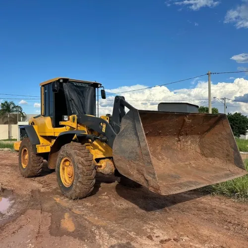 Pá Carregadeira Volvo L60F 2018