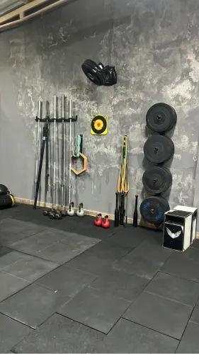 Anilhas e equipamentos Crossfit