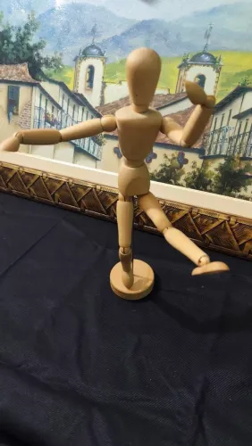 Manequim Articulável de Madeira para Desenho - 35 cm
