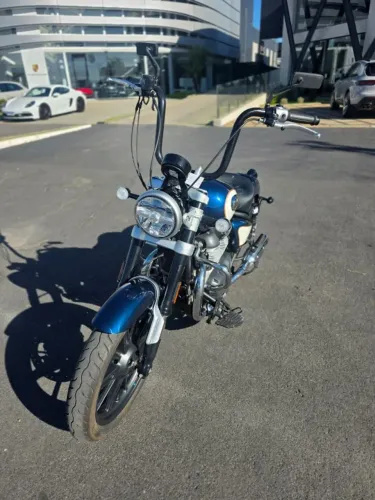 Royal Enfield Super Meteor 650 Cellestial Blue