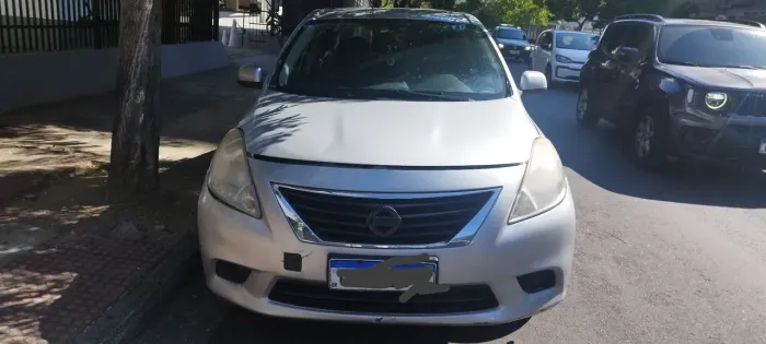 Nissan Versa SV 1.6 16V Flex Fuel 4P Mec. 2014