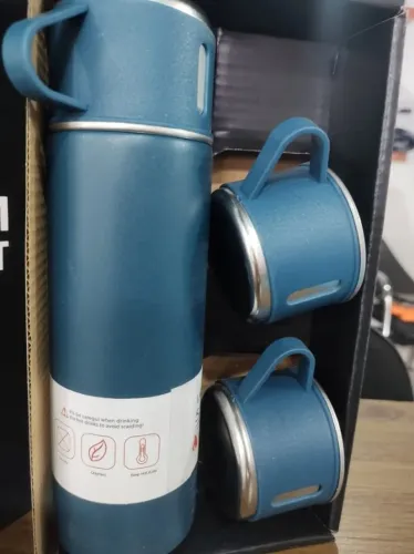 Kit Garrafa Termica Com 3 Xicaras Azul Escuro