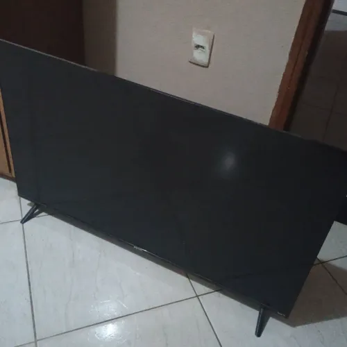 Smart Tv 50 polegadas 4k Rk8500 **leia a descrição**