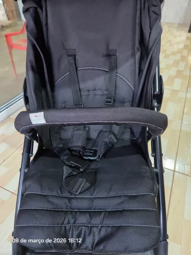 Carrinho De Bebê - Lite Way 4 - Jet Black - De 0 A 15 Kg