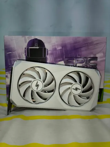 Placa de vídeo RTX 3060 12gb branca
