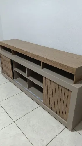 RACK TV
