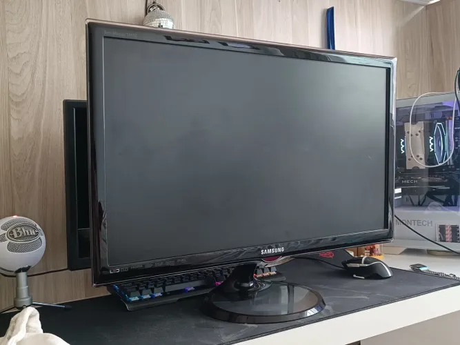 TV/Monitor SAMSUNG T27A550 - 27"