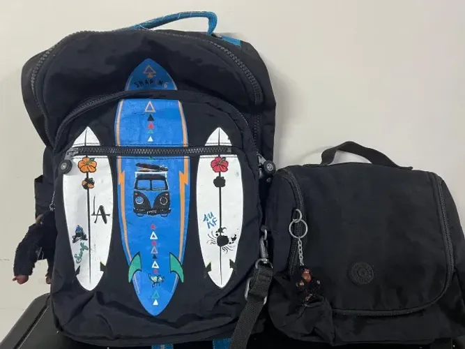 mochila e lancheira kipling