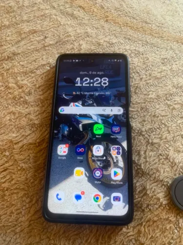 Vendo Motorola 56 5g 256gb na caixa nota fiscal e tudo