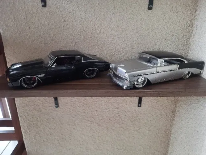 02 Miniaturas - Chevelle e Belair 1956 Jada 1:18