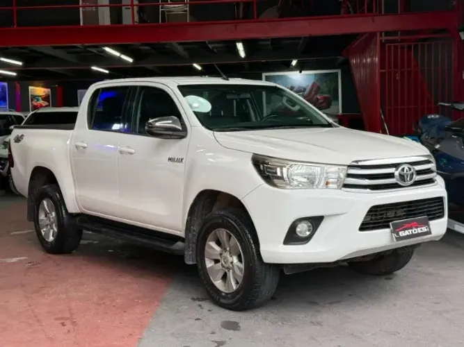 Toyota Hilux CD SRV 4X4 2.8 TDI Diesel Aut. 2018