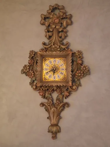 Relógio de Parede em Madeira 