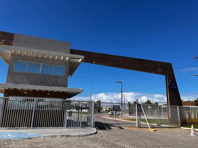 Terreno à Venda no Condomínio Ville Al Maré-10