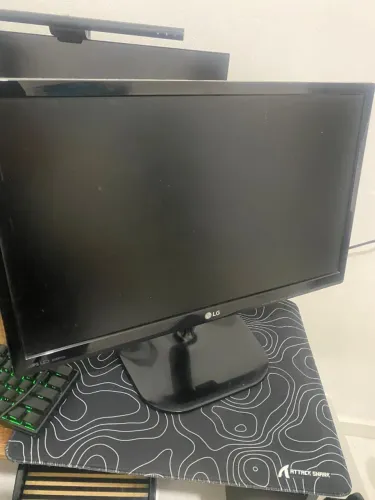 Monitor LG 23mp55
