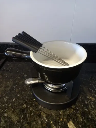 Kit aparelho para fondue em cerâmica - vai com todos os itens das fotos