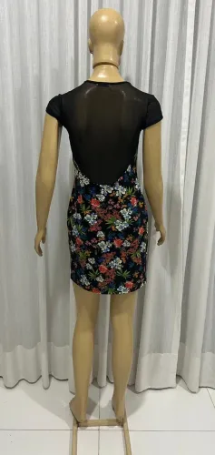 Vestidos semi novos