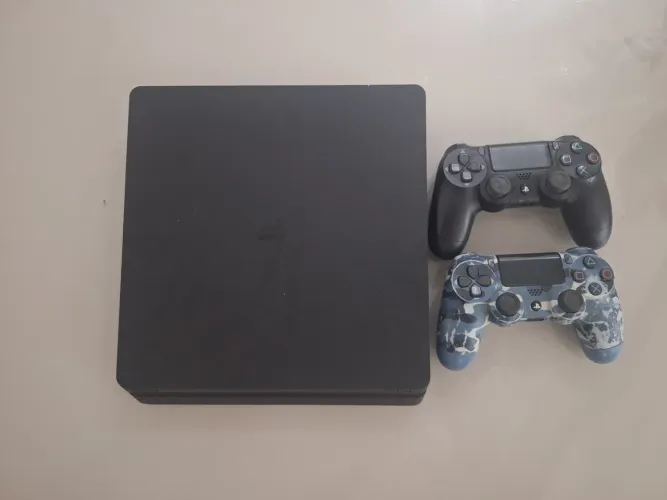 Ps4 Slim versão que dar para desbloquear