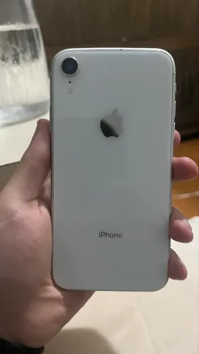 Iphone Xr Branco 128gb 73% bateria