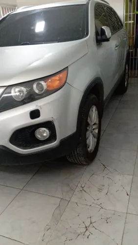 Kia Motors Sorento 3.5 V6 24V 278cv 4X4 Aut. 2012