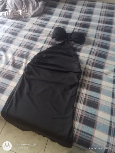 Vendo vestido preto longo