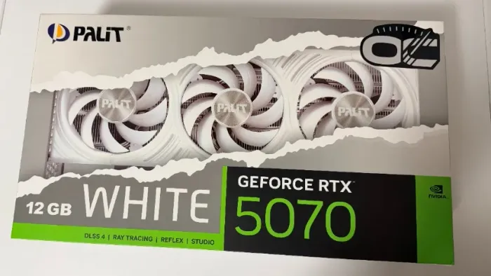 RTX 5070 Palit White OC 12GB GDDR7 Nova com Nota Fiscal