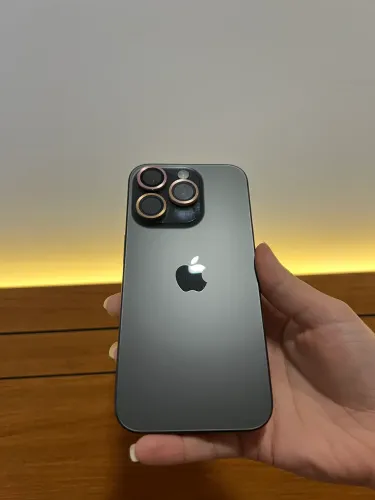 IPHONE 15 PRO NOVÍSSIMO