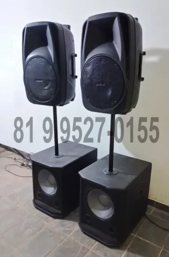 02 Caixas de Grave ativa e passiva 1800W + 02 caixas ativas com 550W rms cada