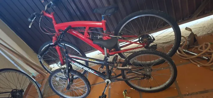 2 BICICLETAS 