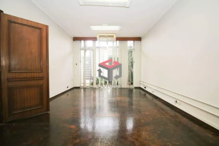 Casa de 296m² no Bairro Mirandópolis em SP