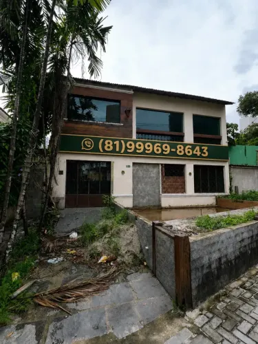 OPORTUNIDADE: Vendo casa comercial no bairro do Espinheiro, (RUA DA HORA)