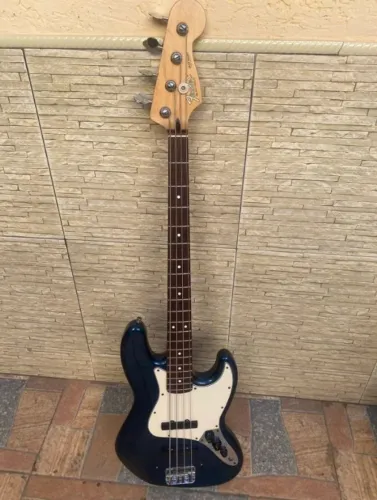 Fender Standard Jazz Bass® (Upgrade) (2006-2008), Rosewood Fingerboard, Electron Blue